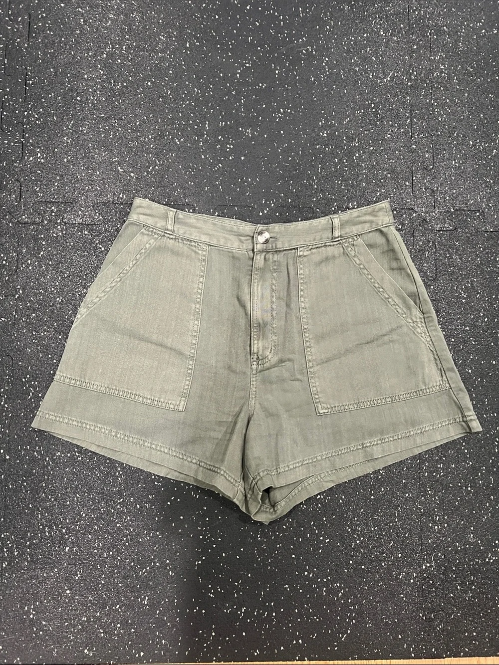 Casual High-Rise Utility Shorts in Olive Green - Picture 1 of 6